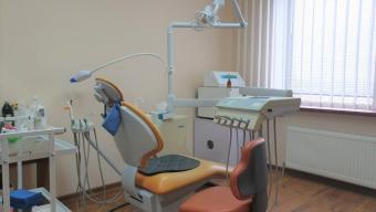 Боратинські лікарі руйнують міфи про болючу стоматологію