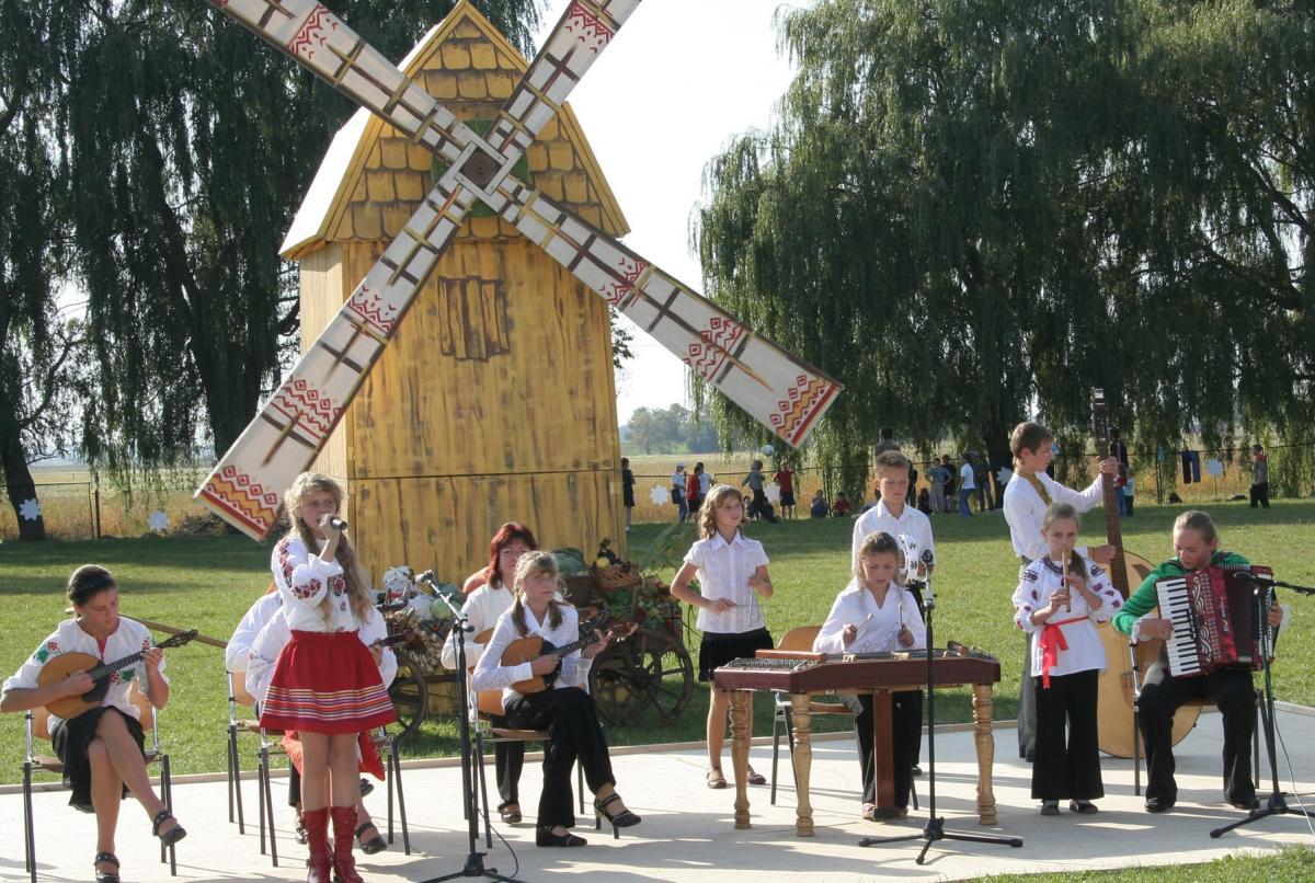 Гіркополонківська дитяча музична школа 5